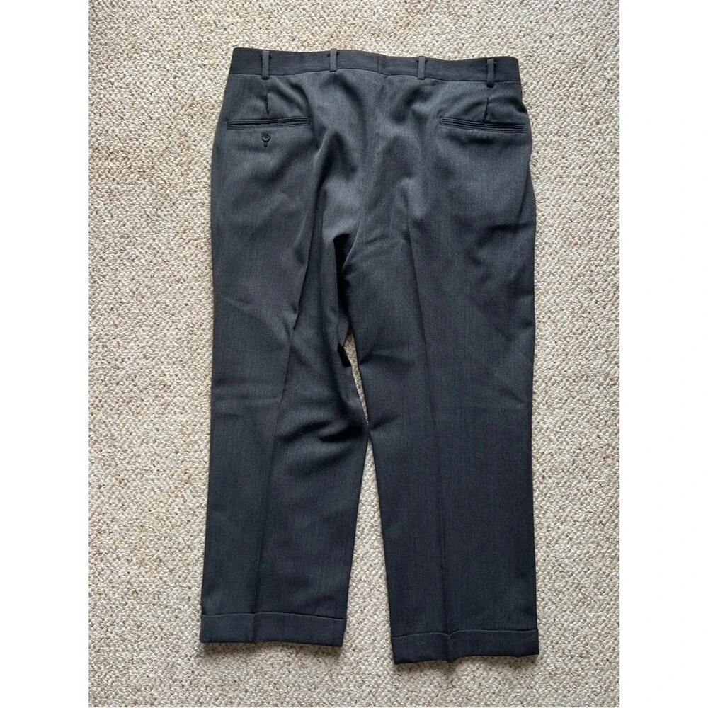 Vintage Brooks Brothers Wool ~33” Charcoal Grey Cuffed Hem Made in USA 100% Wool